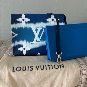 Louis Vuitton Escale Bleu Toiletry 26 Bag NWT